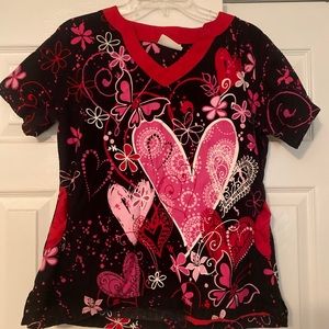 Heart scrub top